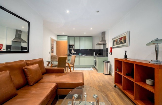 GuestReady - A prime stay in the heart of London