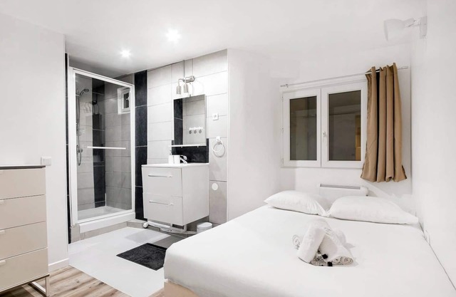 GuestReady - Central Apt in Paris