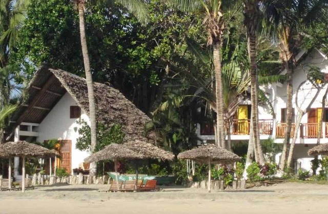 Hôtel Lodge La Pirogue Mahambo