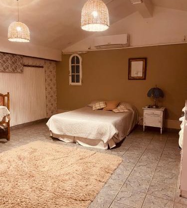 Habitación privada Barrio Uno