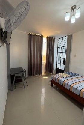 Habitación Privada en Paita Alta