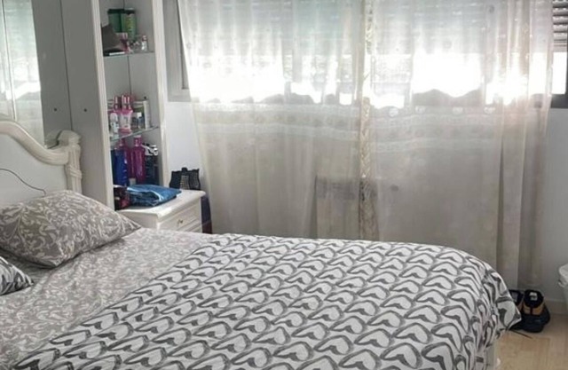 habitacion con baño privado