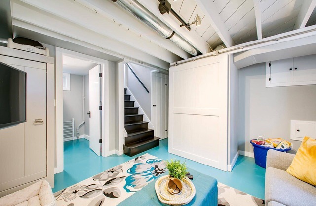 #HabitueHomes - My Happy Place - Near Downtown!