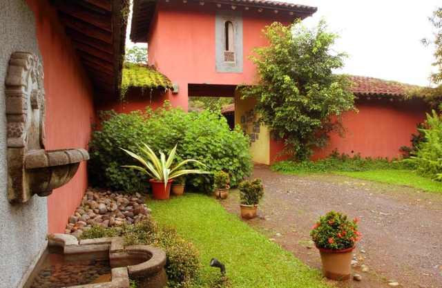 Hacienda La Isla Lodge