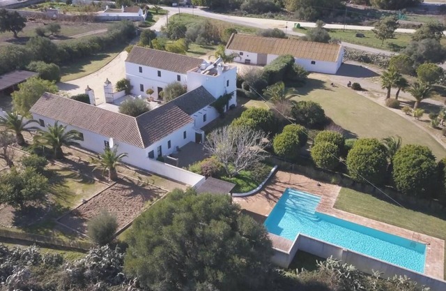 Hacienda Vejer - Luxury Andalucian Hacienda with 15 m pool for 10 people