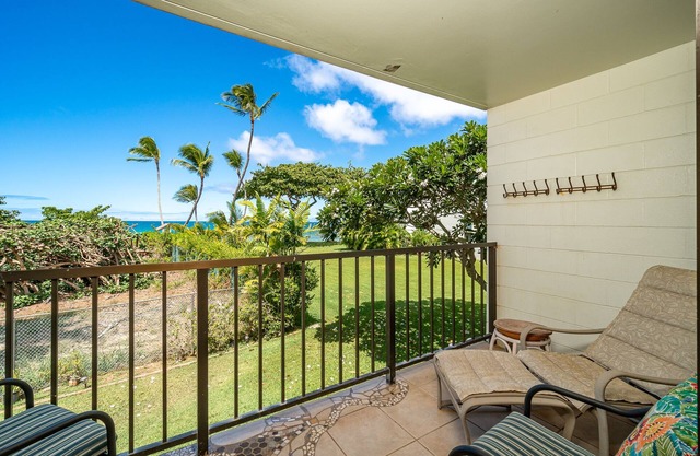 Haleiwa Beachfront Condo. Perfect Peaceful Paradise!