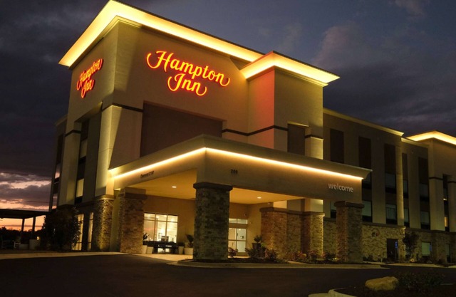 Hampton Inn Searcy