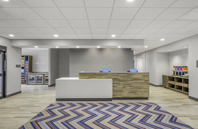 Hampton Inn & Suites By Hilton Decatur