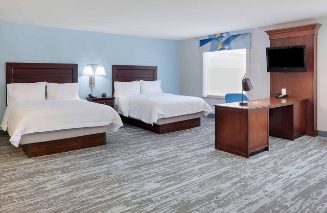 Hampton Inn & Suites Dallas-Arlington-South