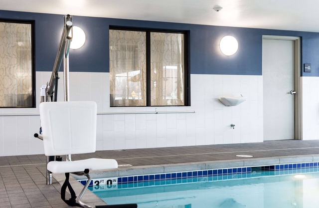 Hampton Inn & Suites La Crosse Downtown