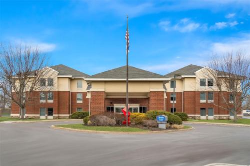 Hampton Inn & Suites Newtown