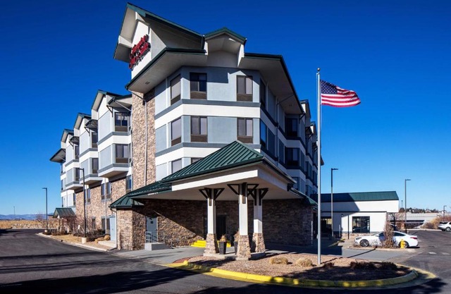 Hampton Inn & Suites Parker