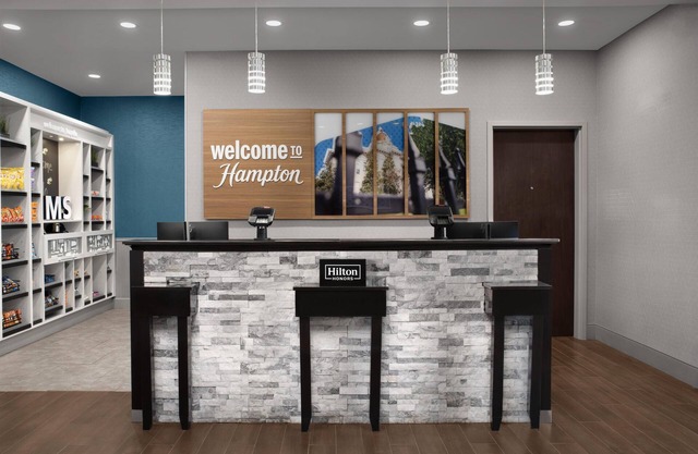 Hampton Inn & Suites Tupelo/Barnes Crossing