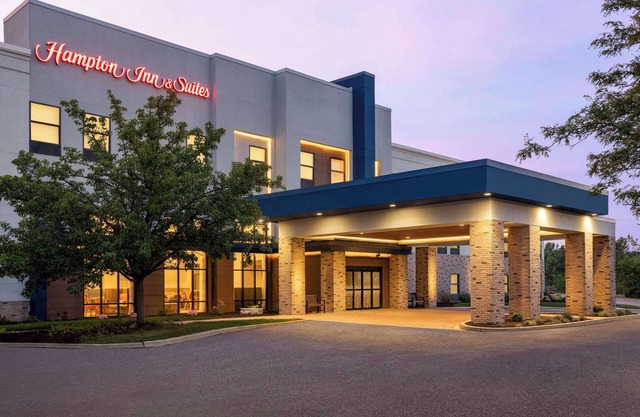 Hampton Inn & Suites Valparaiso