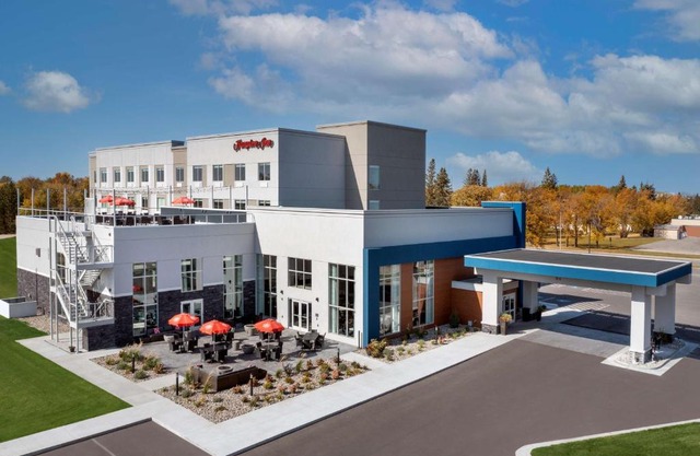 Hampton Inn Warroad, MN