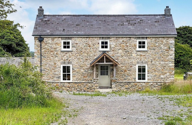 Hand chosen for its superb finish throughout, hot tub and central location.