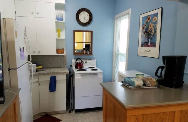 Hannah's Haven - Private Apartment, Separate Entrance & Off Street Parkingn