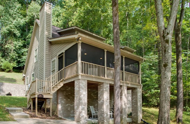 Harbor Cottage Center Hill Lake