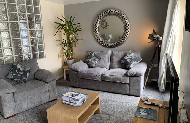 Harbour View luxury comfortable Holiday Apartment