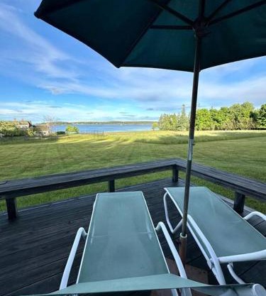 Hard Aground - Ocean View - Pet Friendly! SWH