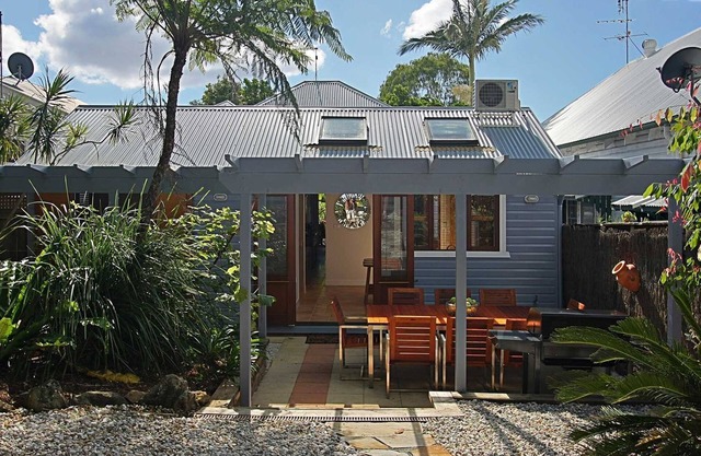 Harkaway - charming cottage in central Byron Bay
