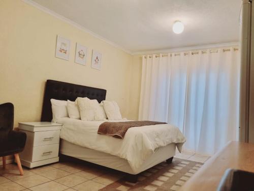 Hatfield Grosvenor Private Apartments 18