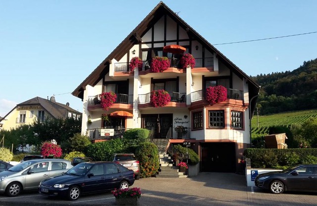 Haus Weingarten APPARTEMENTS-ZIMMER