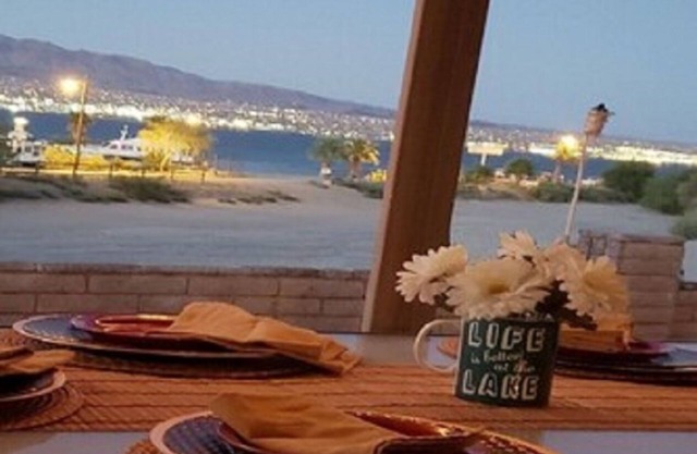 Havasu Landing Heaven near Casino w/Panoramic Lake & City Views, Sleeps 8