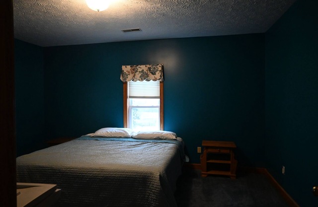 Haven for farm and nature fans at a renovated 150 Y/O house on a working farm