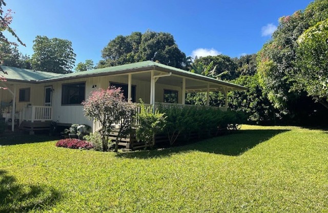 Hawi Hideaway, quiet home in small country town