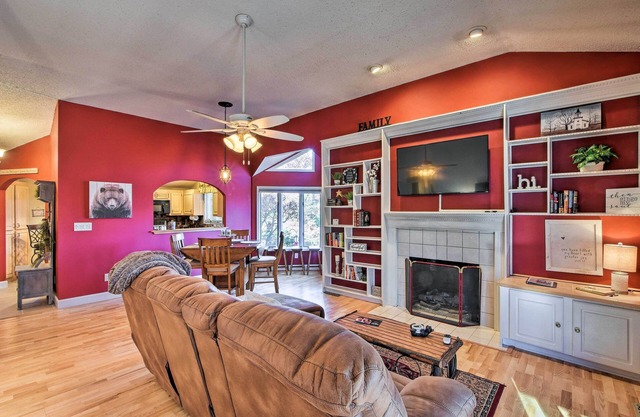 Hayesville Bungalow w/Porch & Forest Views!