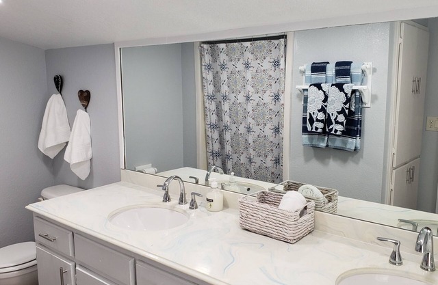 Hayloft in the heart of Sonoita, Upstairs 2nd level,n1of3 units