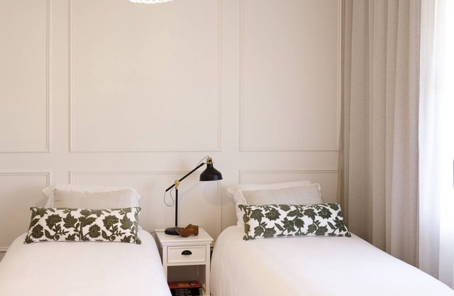 Hazel House is ideally located in a quiet neighbourhood with open fire place