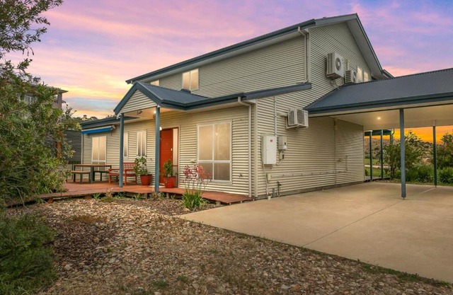 Headland View - 22 Dorset Court