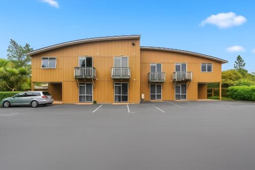 Heaphy Apartment