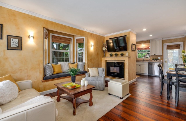 Heart of Healdsburg | A Wine Country Escape