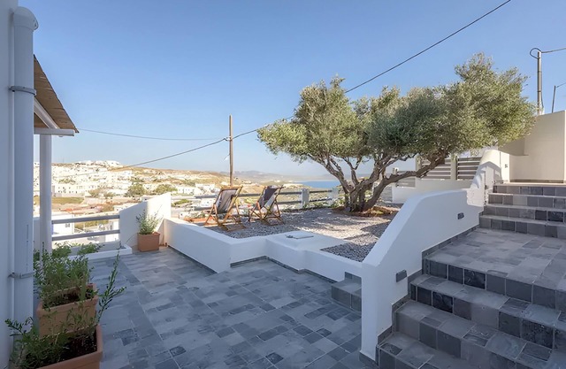 Helenas Cycladic House
