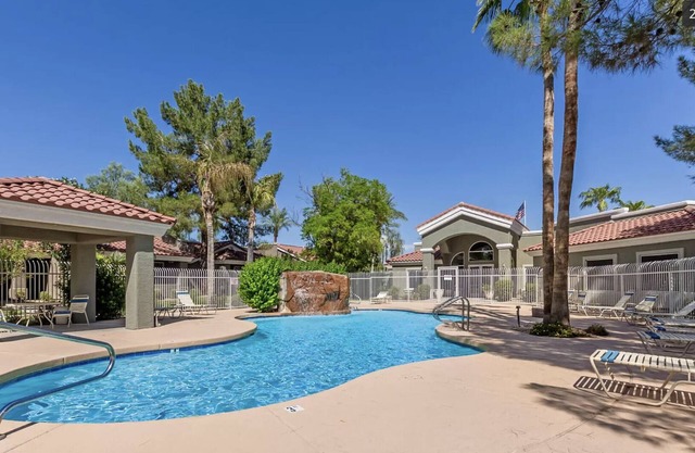 Here's to a relaxing stay.pool, spa, sauna, shaded walkways? Ahhh.no cares.