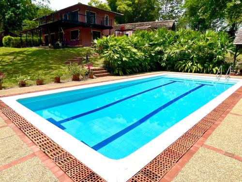 Hermosa Casa FINCA Piscina Voleibol WiFi Villeta