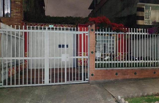 HERMOSA HABITACION FAMILAR CENTRAL