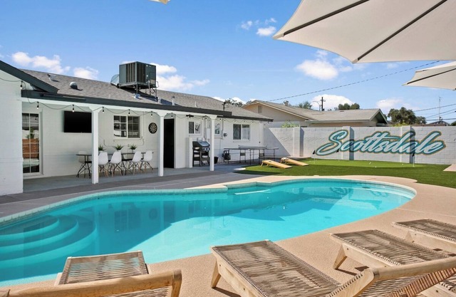 Hermosa House in Heart of Old Town Scottsdale