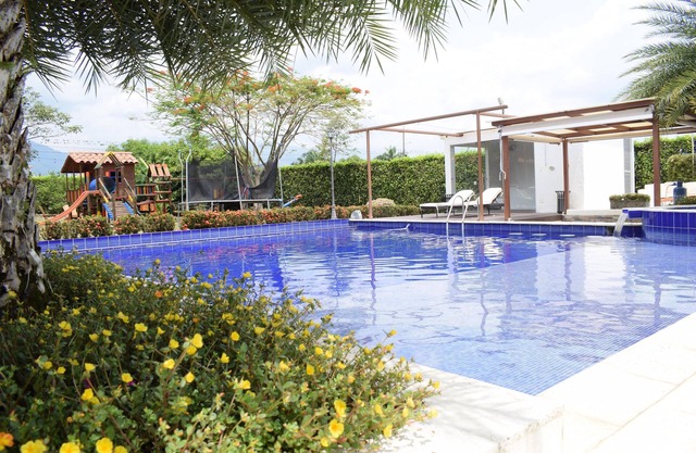 Hermosa y lujosa Finca en Santa Elena