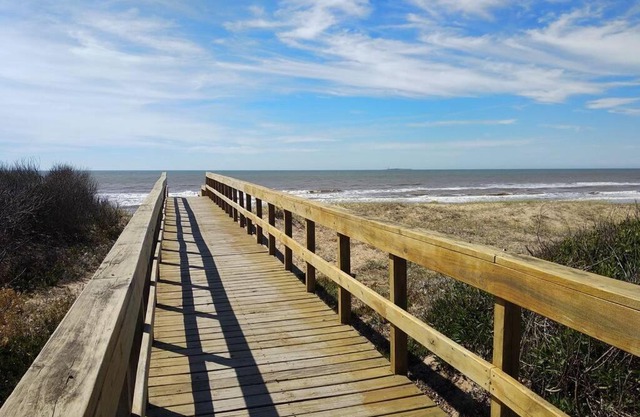 Hermoso apto en edif frente al mar para 4, todo equipado