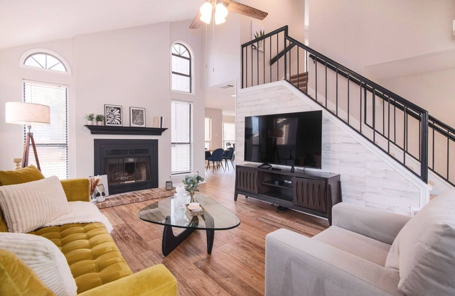 Hestia: Extended Stay Sunset Oasis in Brushy Creek