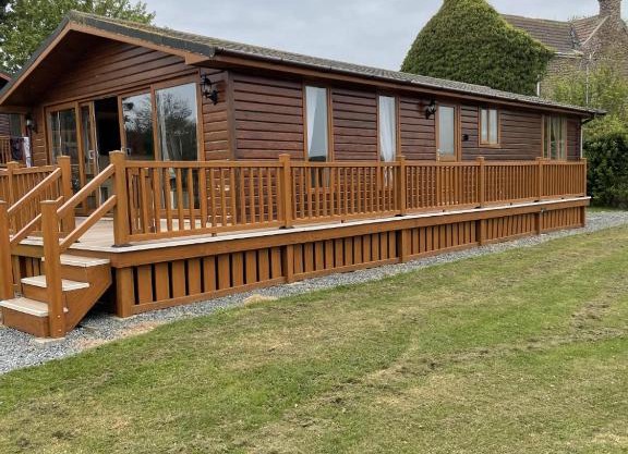 HG19 2 Bedroom Luxury Lodge Sand Le Mere