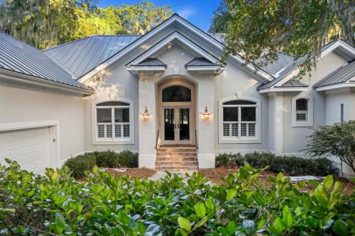 HH2611: 2611 High Hammock