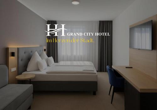 HI Grand City Hotel