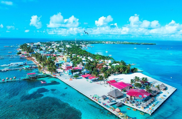Hidden Treasure Vacation Home Bayblue Cottage Breathtaking view beautiful sunset