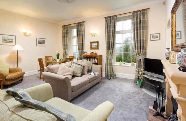 HIGH BORRANS, romantic in Ambleside