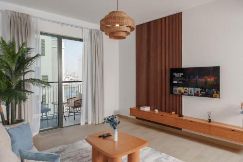 High-End Luxury 1BR in Port De La Mer near J1 Beachfront, Dubai